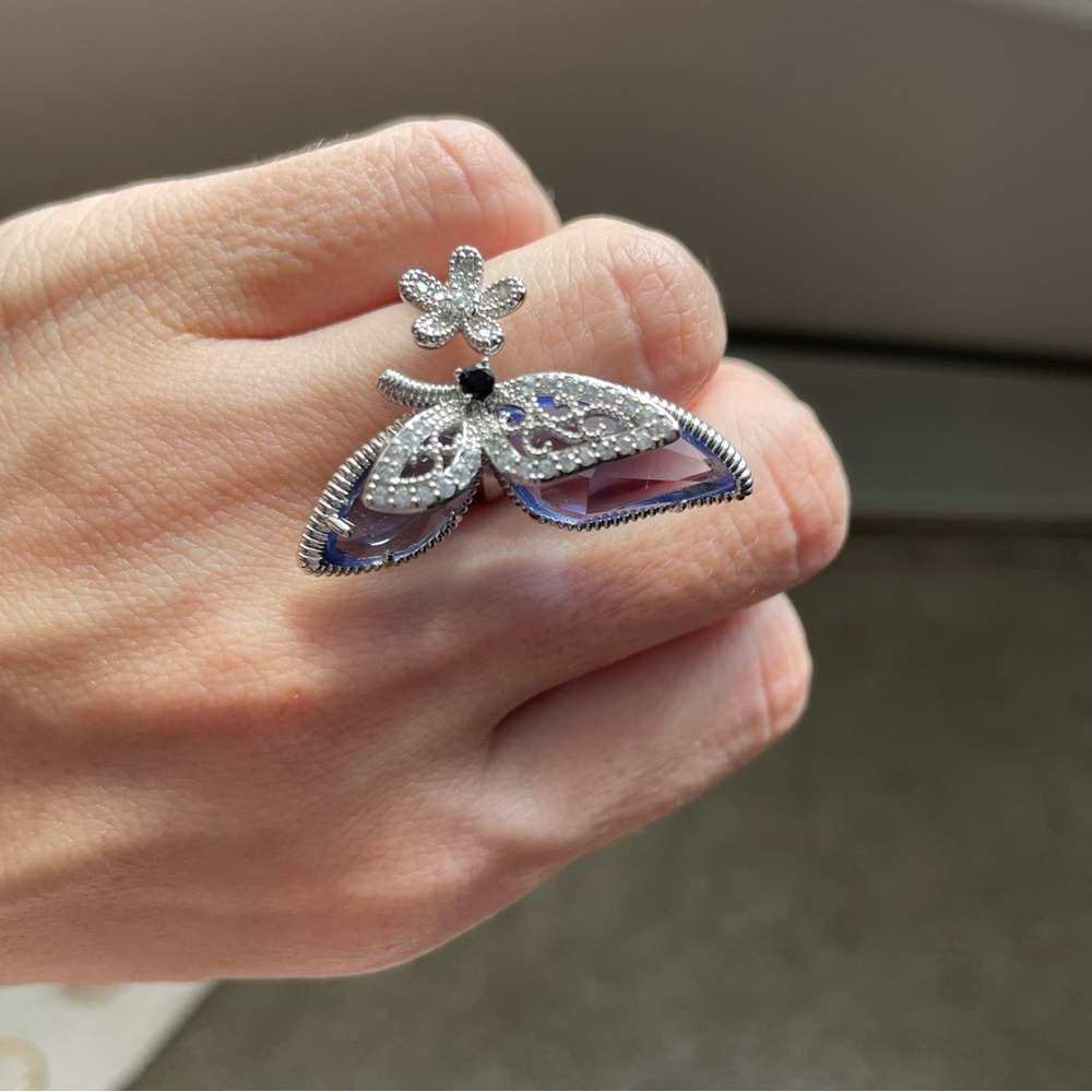 Silver butterfly blue stone ring Adjustable Gorgeous